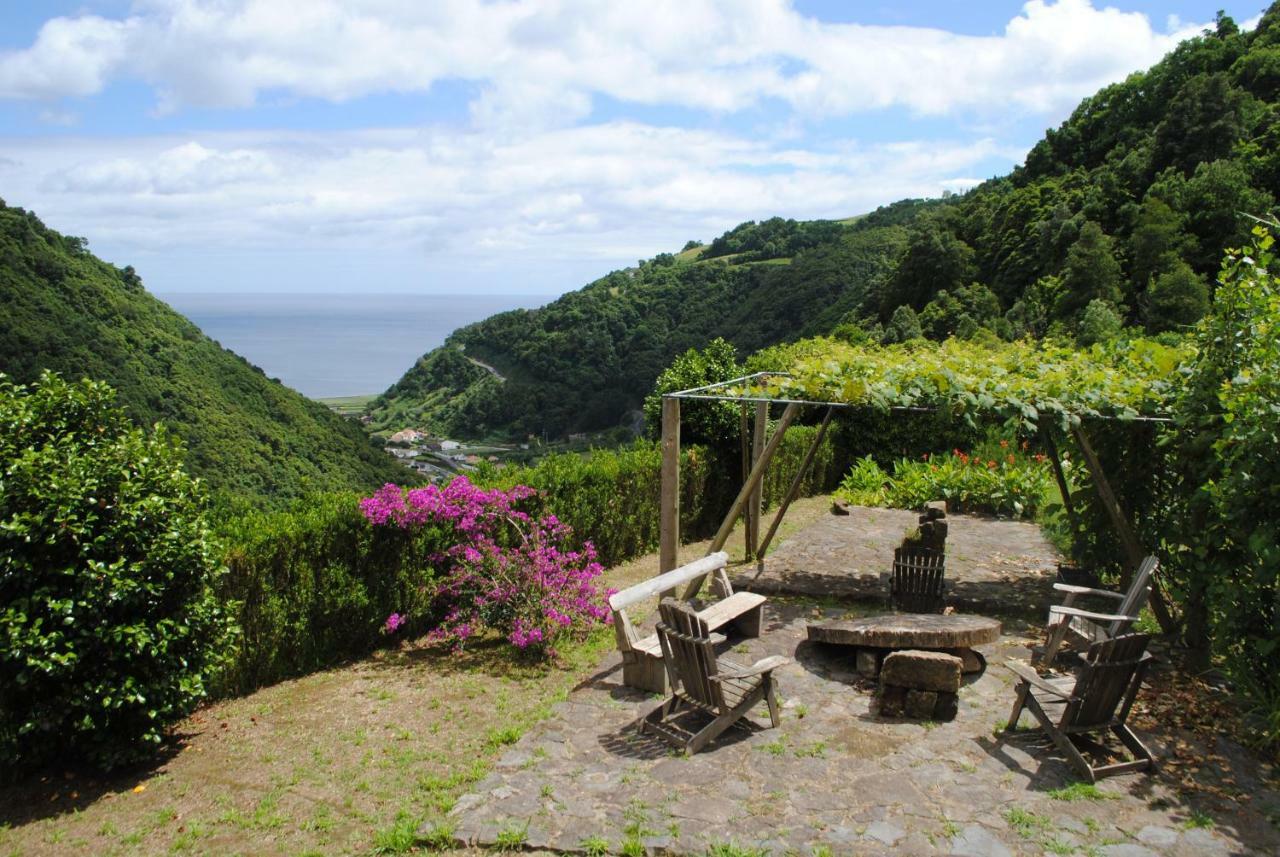 ホテルAldeia Do Sanguinho Faial da Terra エクステリア 写真